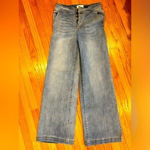 Wide leg risen jeans